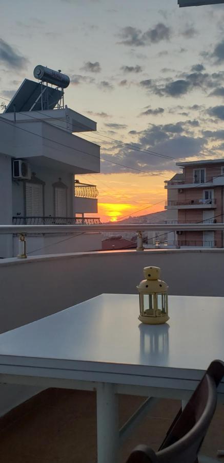 Sunsea Apartment Sarandë Exterior foto